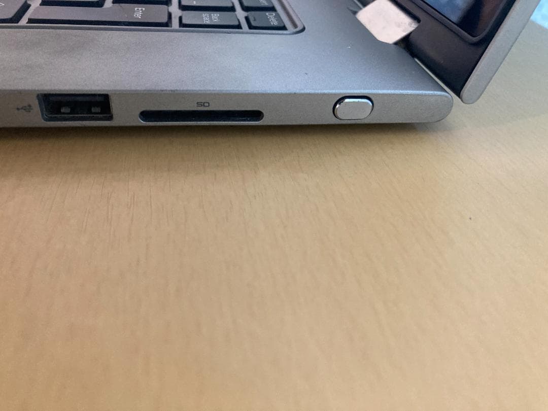 2★DELLタッチパネルノートCore i5★★SSHD 500GBメモリ8GB