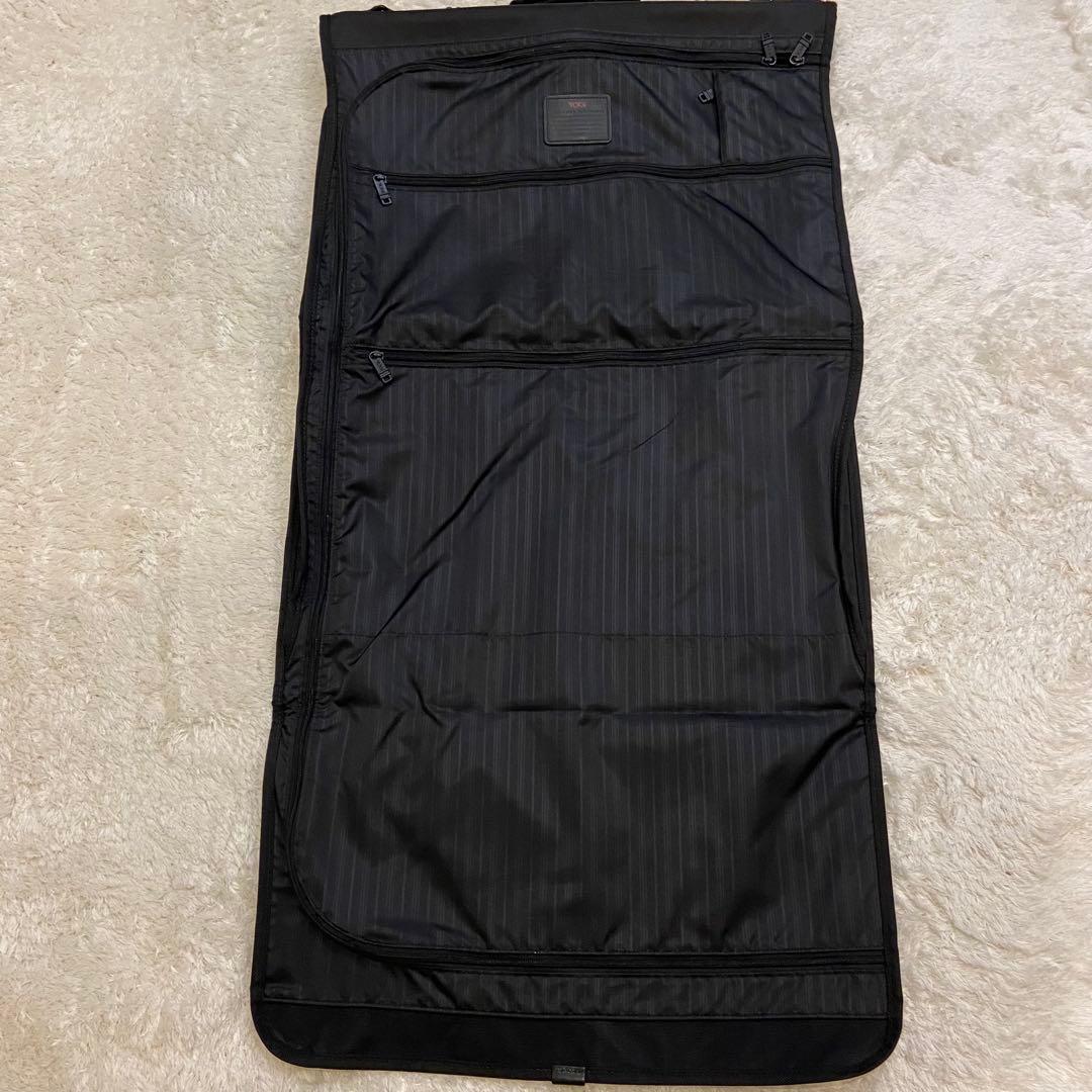 TUMI トライ フォールド キャリーオン ガーメントケース 22133DH
