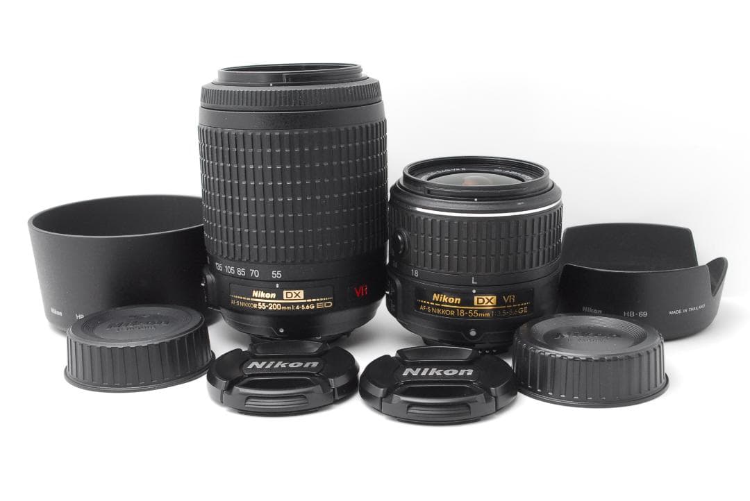 【使用感少美品】ダブルレンズ　Nikon D3300　スマホ転送　動画も撮れる