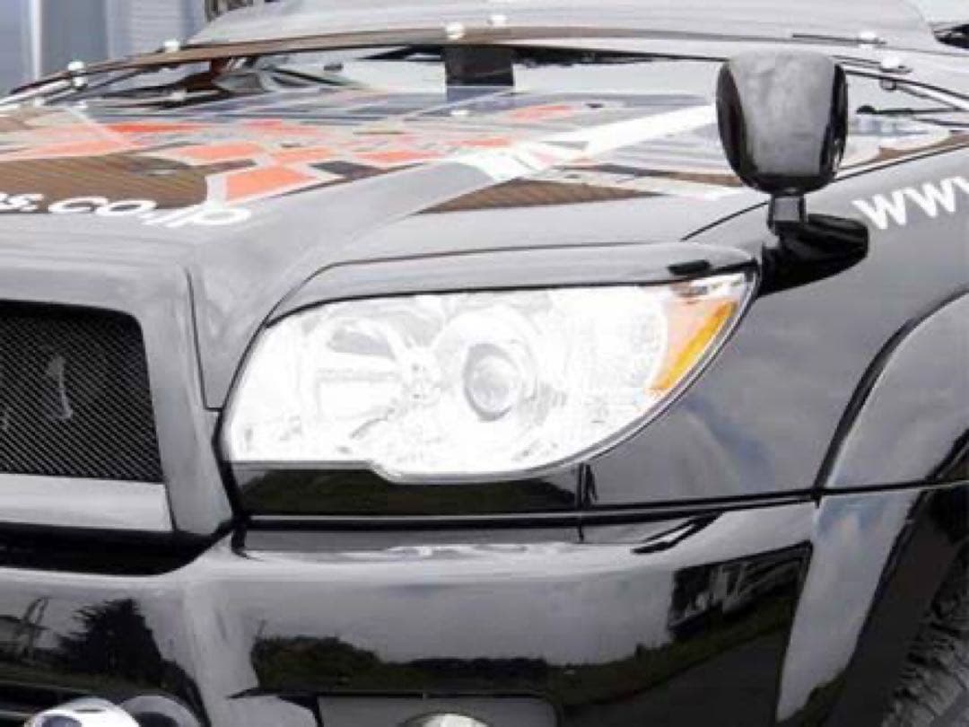 ハイラックスサーフ215 ヘッドライトガーニッシュ　左右セット