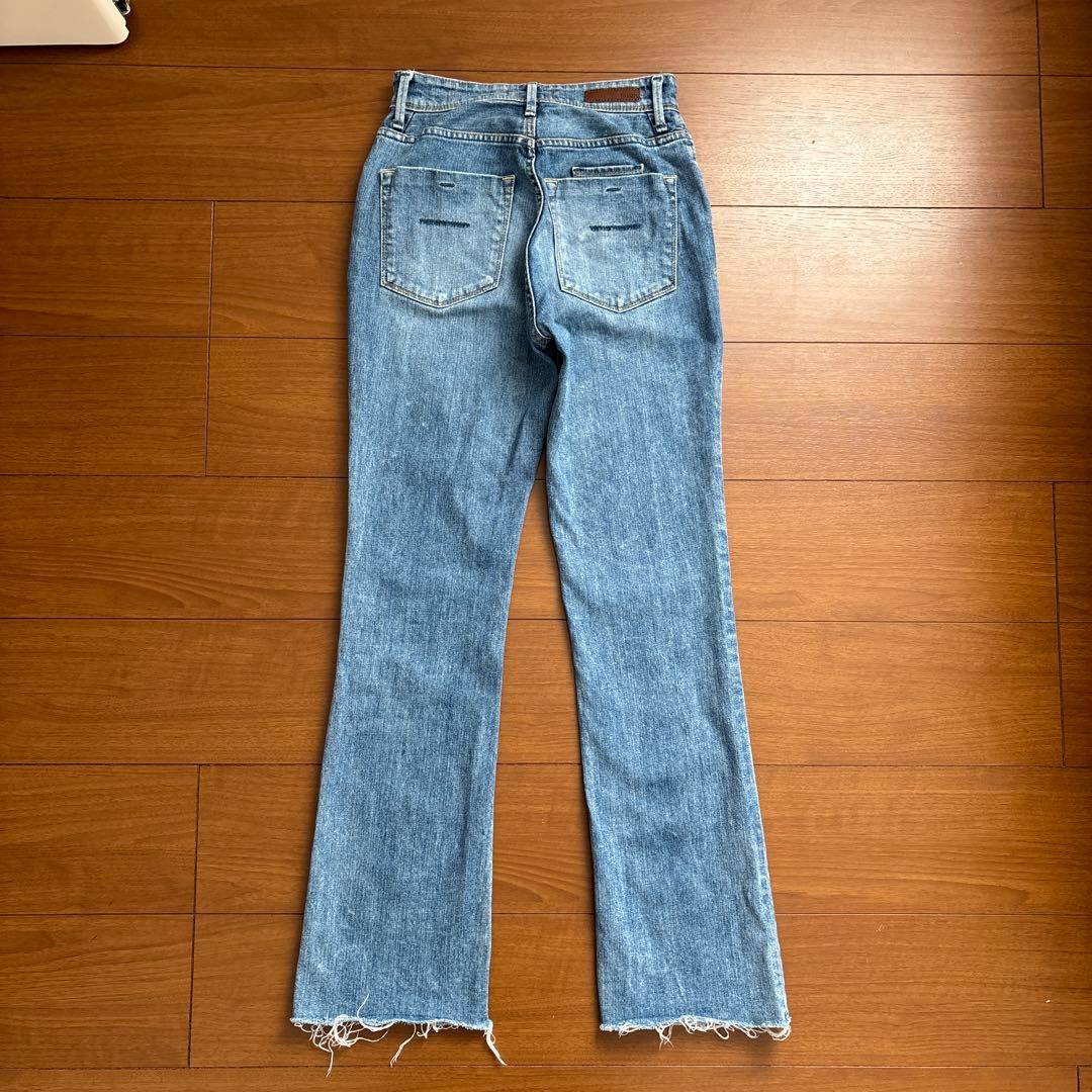 YANUK セミフレアデニム 23インチ