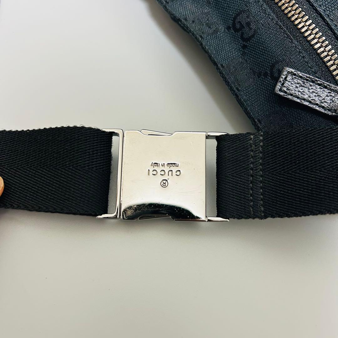 GUCCIグッチ GGキャンバス レザー ボディバッグ ウエストポーチ
