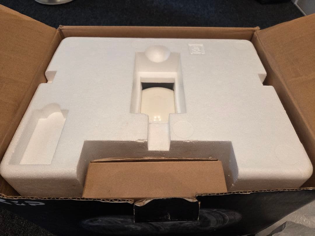 ★現状★ZMP miuro 自走式 音楽プレーヤー ロボットミューロ MR100