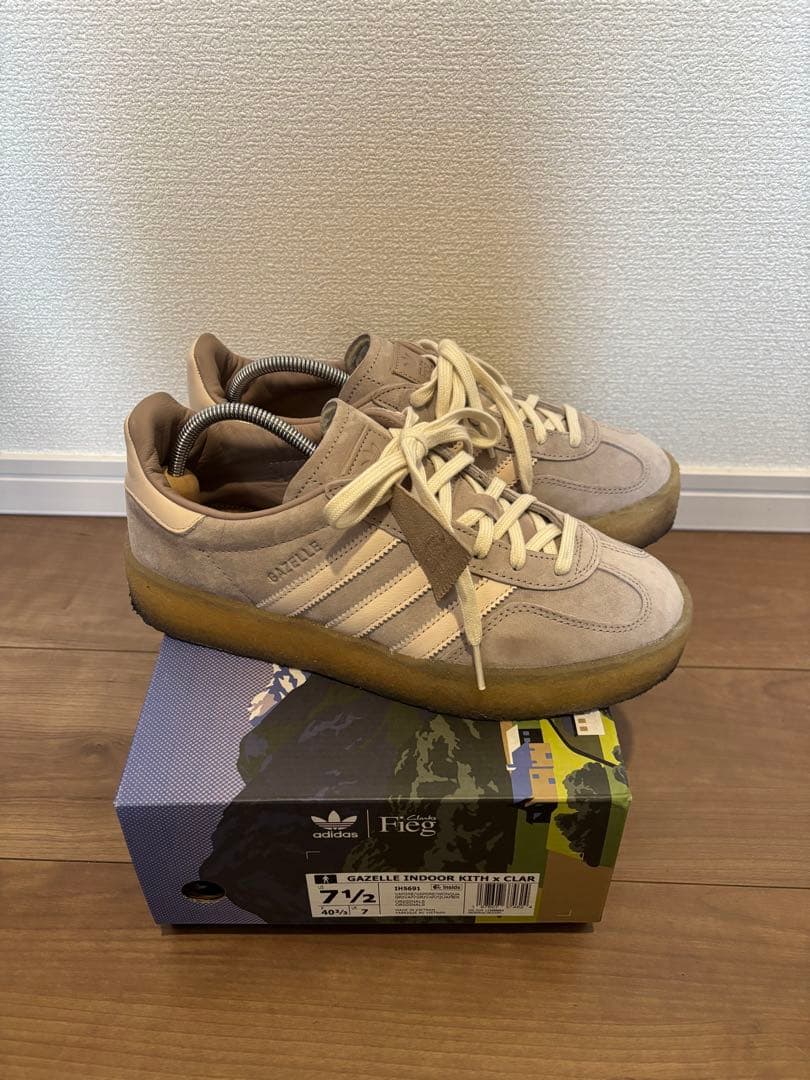 kith×adidas gazelle クラークスガムソール
