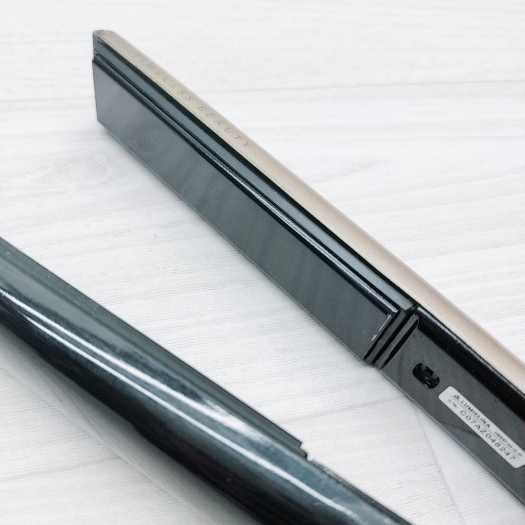 数回のみ使用☺️リュミエリーナ ヘアビューロン 4D plus ストレート