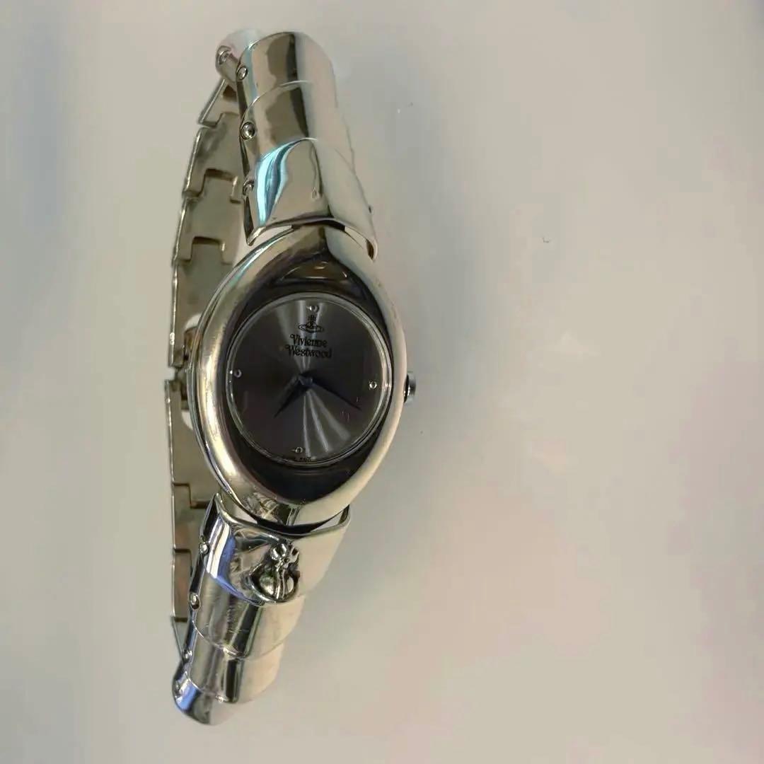 N*K様 ヴィヴィアン Westwood 廃盤 アーマーウォッチ Silver9