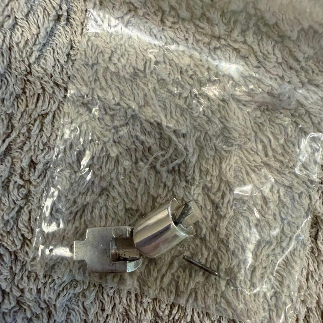 N*K様 ヴィヴィアン Westwood 廃盤 アーマーウォッチ Silver9