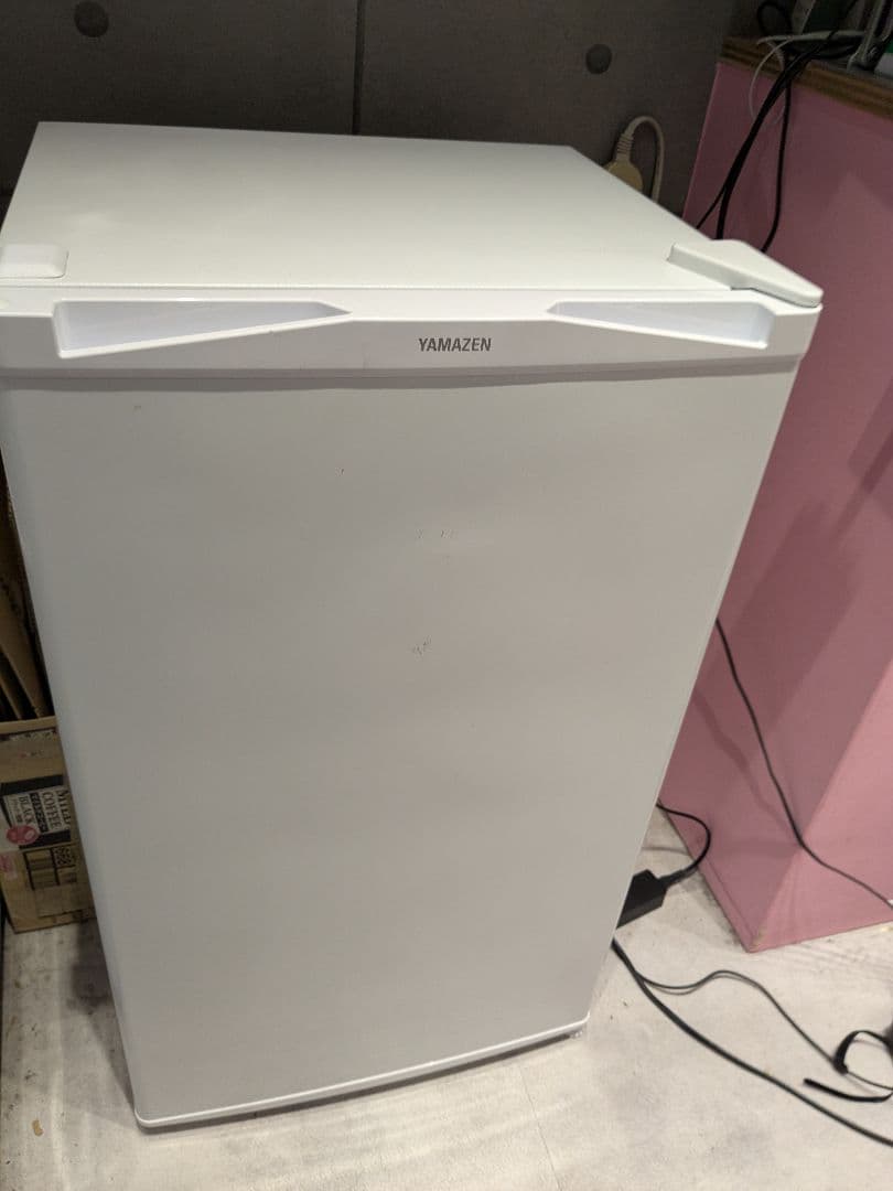 [山善] 冷蔵庫 92L 右開き YFR-90(W) ホワイト 1ドア
