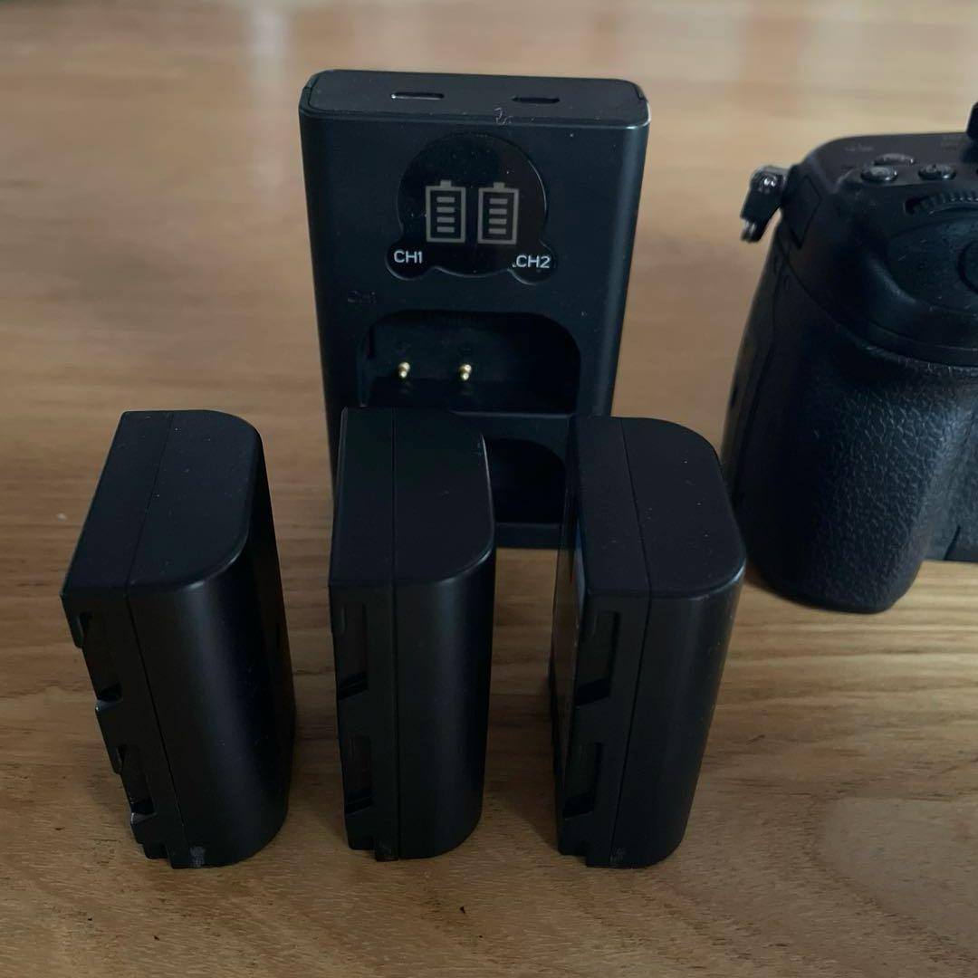 Panasonic DMC−GH4 レンズキットバッテリー3つおまけ マイクつき