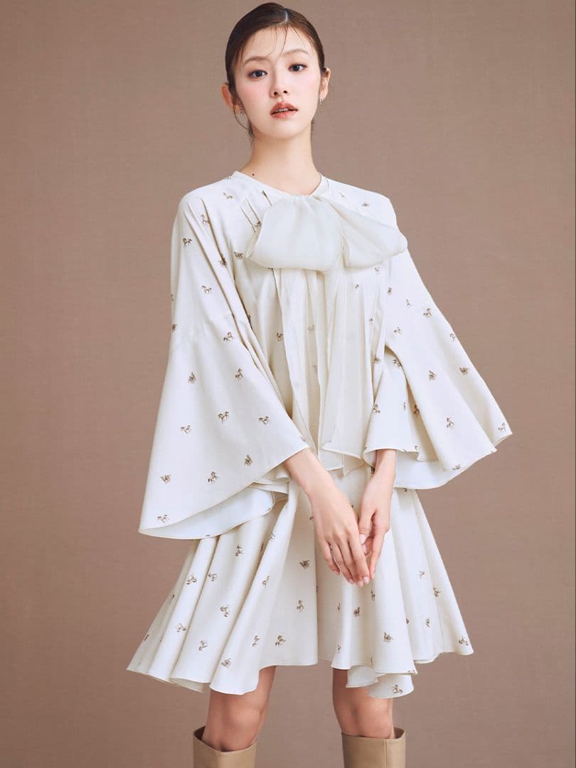 セルフォード♡ビッグリボンフレアワンピース IVR 36