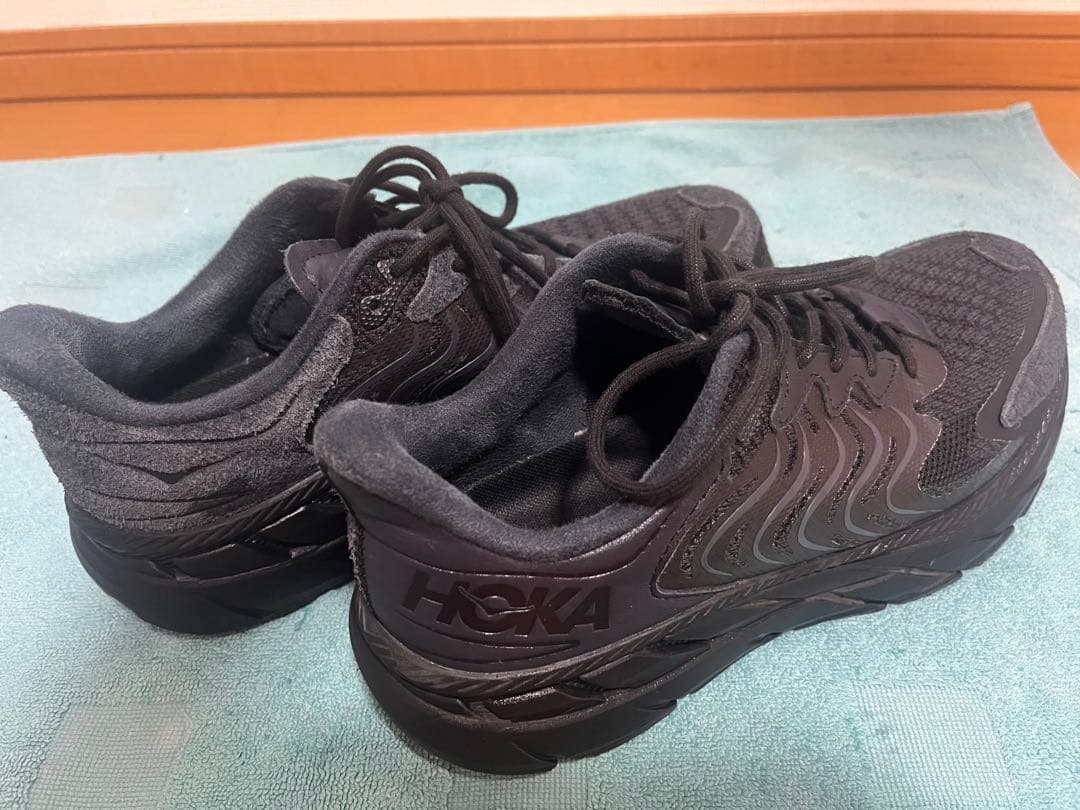 ホカオネオネ HOKA ONE ONE / CLIFTON LS 27.0