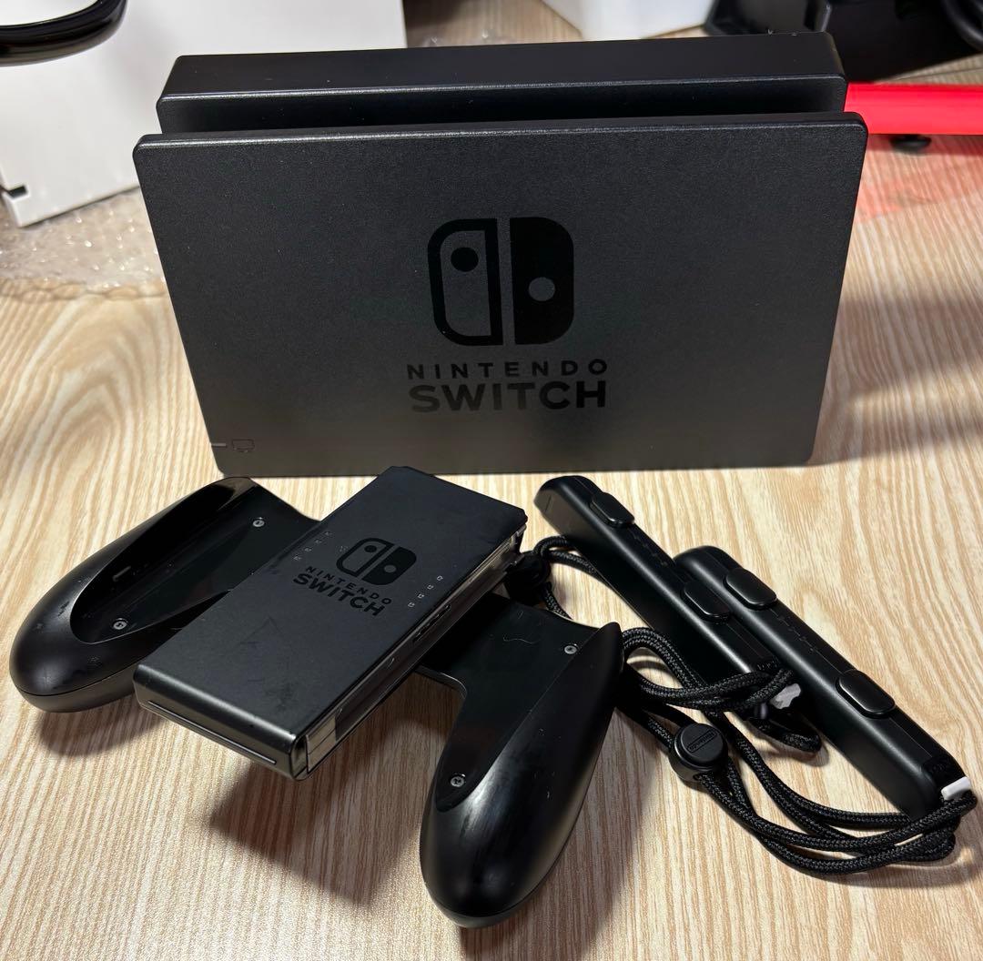 K*n様 Nintendo Switch 【完品】　原文を読んでください。