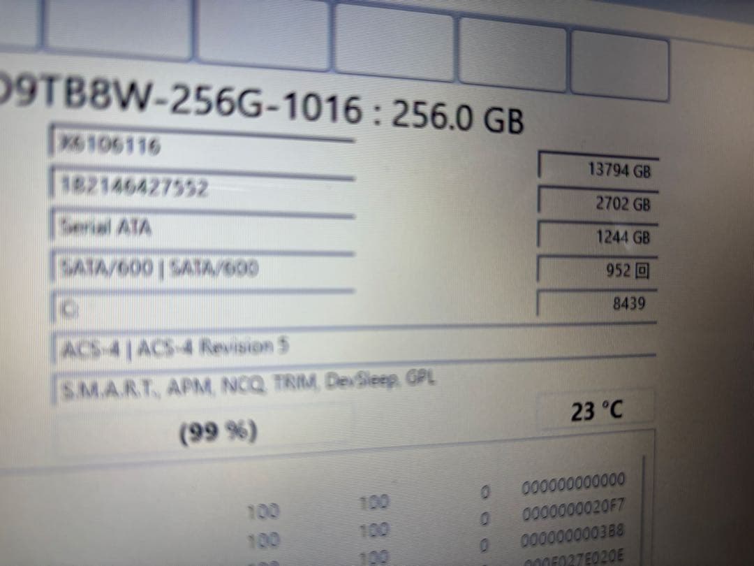 LIFEBOOK AH50/C3 i7-7700 SSD256GBメモリー8GB