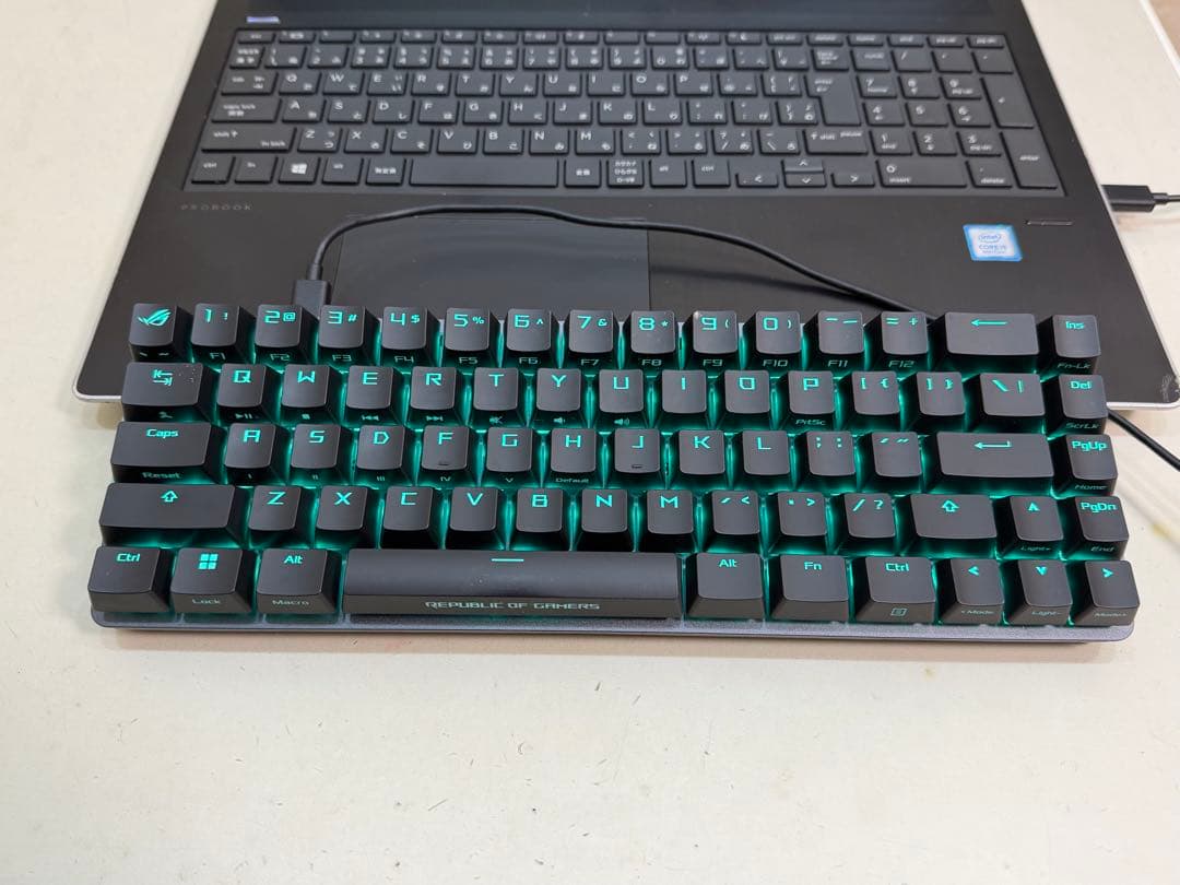 ASUS M602 ROG FALCHION ACE／NXRD／BLKキーボード