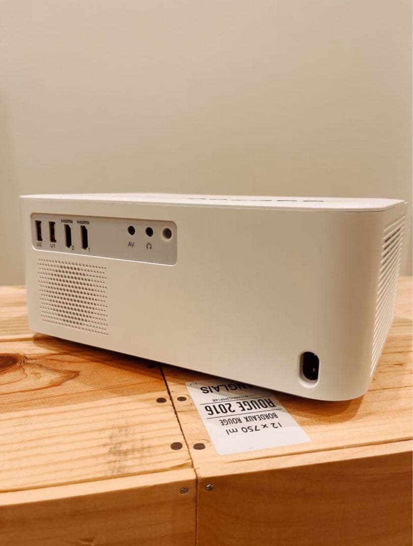 【美品】プロジェクター Toptro X6 Android TV