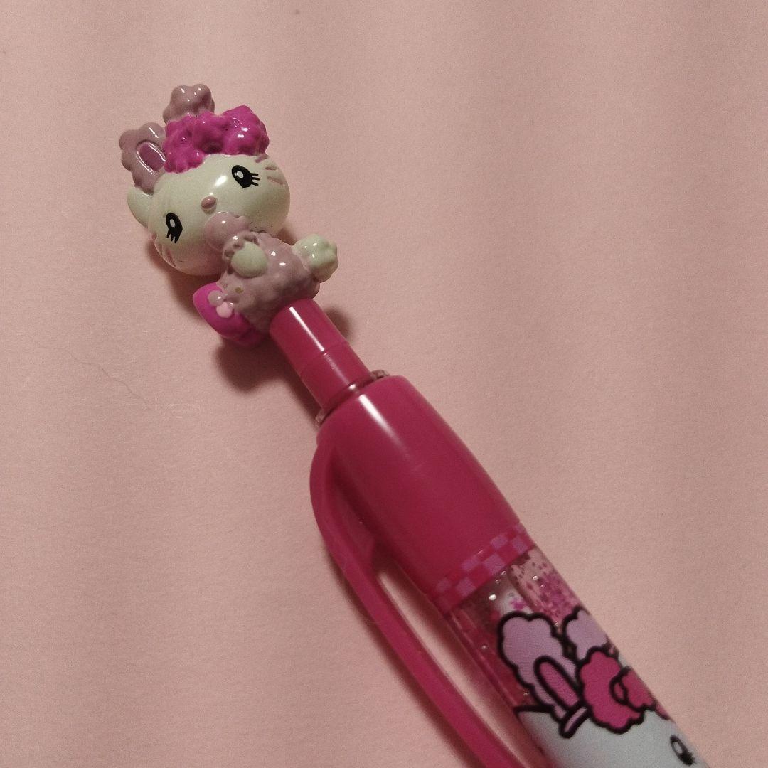 希少　USJ 　キティ　ボールペン