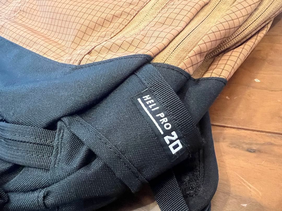 DAKINE ダカインスノーボードバッグ ヘリプロ20L