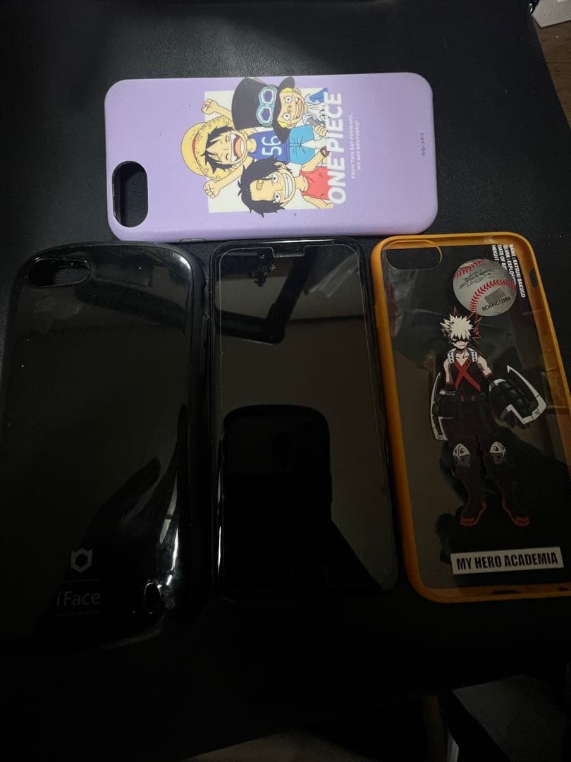 iPhone SE第2世代 128GB スマホケース付き