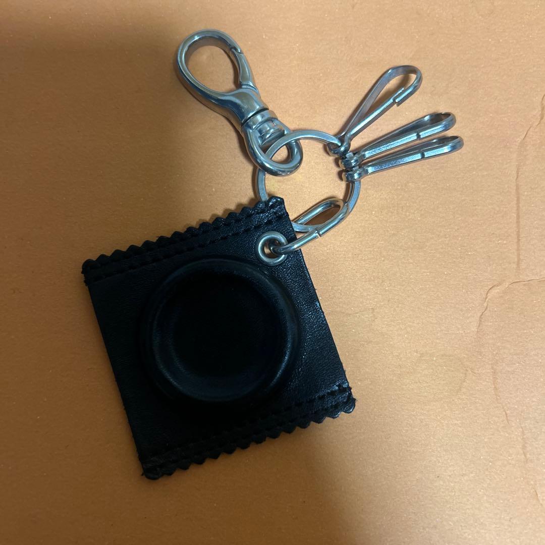SKIN tokyoコンドームキーホルダーキーリング 牛革