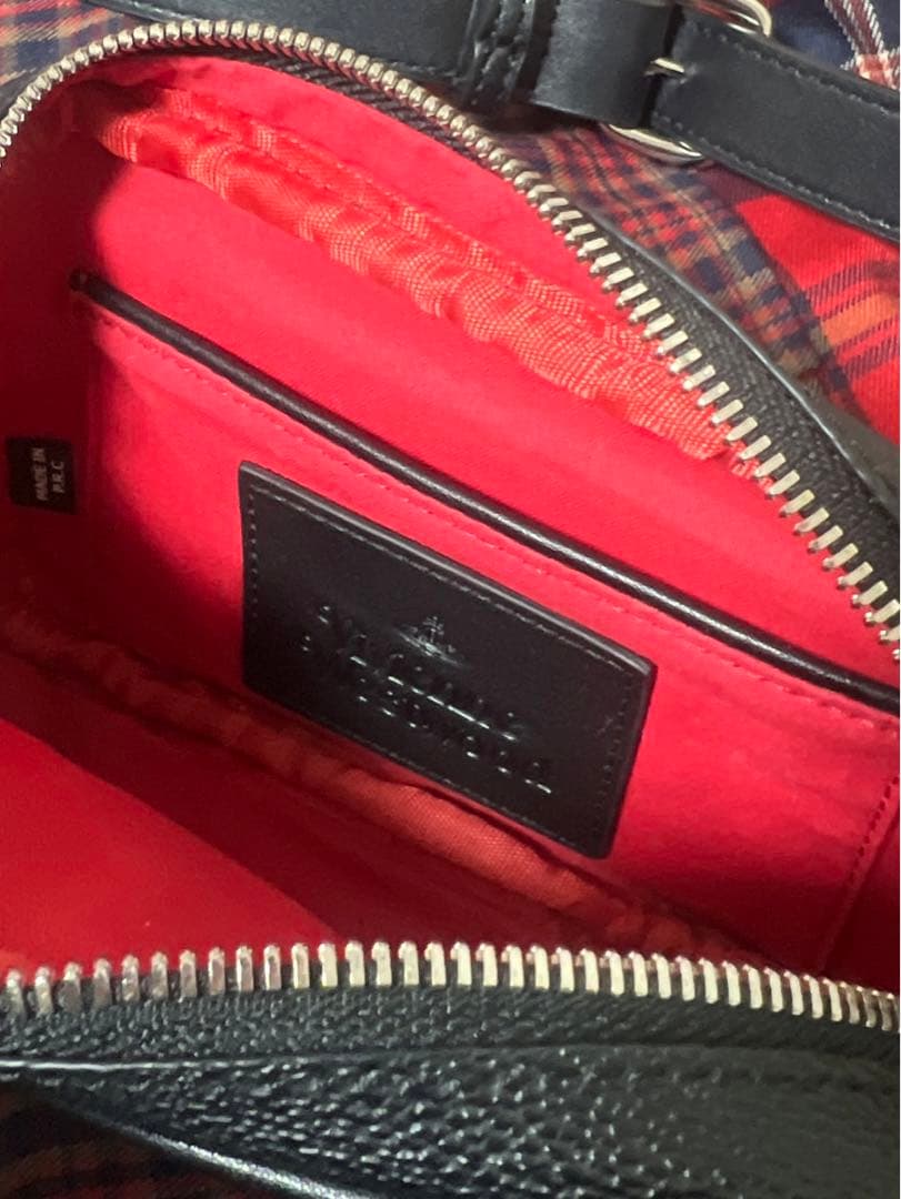 vivienne westwood バック　ウエストポーチ