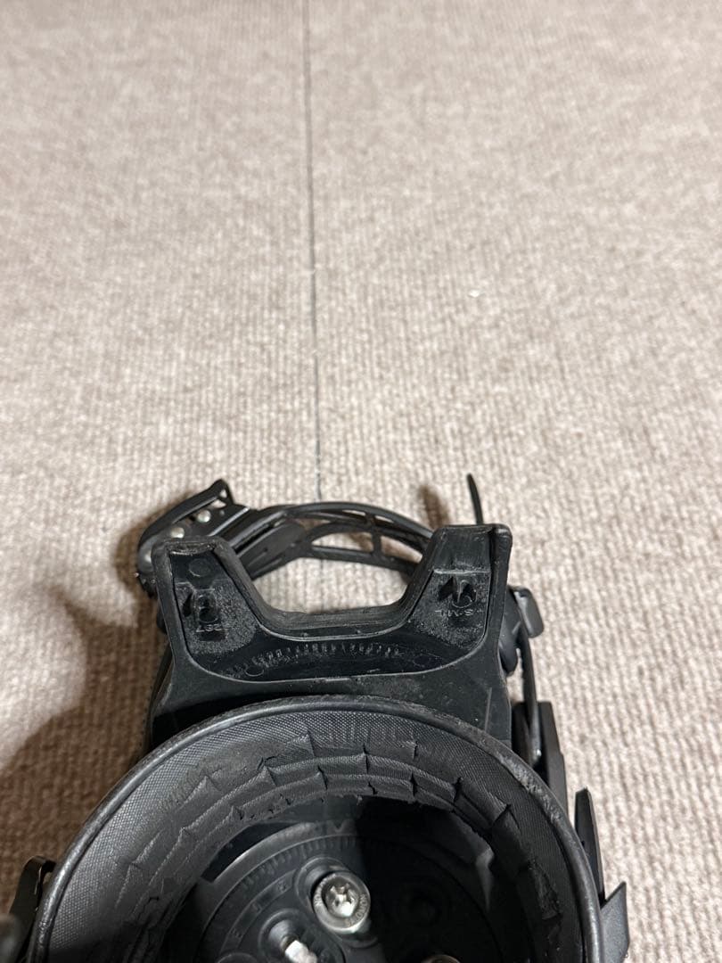 SALOMON ホログラム　ブラック ビンディング