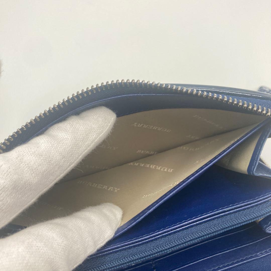 ✨極美品✨ バーバリー ラウンドジップ 長財布 レザー ネイビー チェック柄