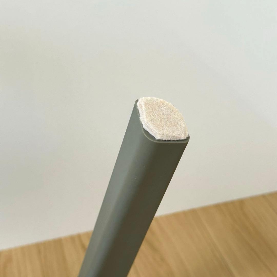 ENOTS エノッツ ミニマルチェア グレー 4脚 岩谷マテリアル　スタッキング