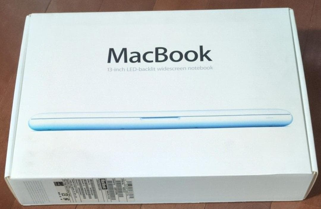 MacBook［MC207J/A］Late 2009モデル 白ポリカ ユニボディ