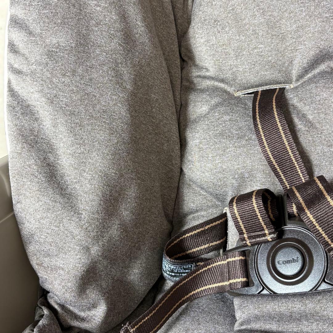 Combi ネムリラ オートスイング BEDI カカオブラウン コンビ