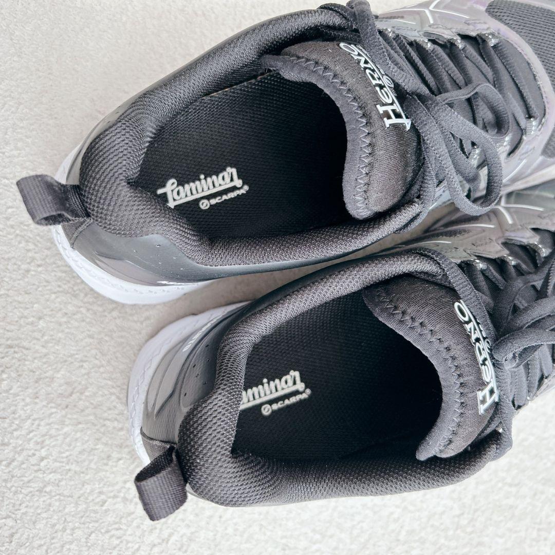 未使用 HERNO ヘルノ ラミナー×スカルパ トレランスニーカー 箱付き
