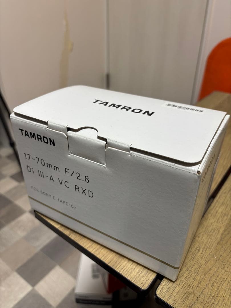 NK様　タムロン17-70とソニーE50のセット