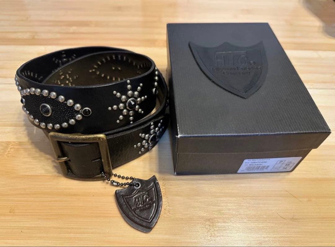 美品HTCオーバーレイピーナッツベルトスティングレイ黒　箱　タグ付属