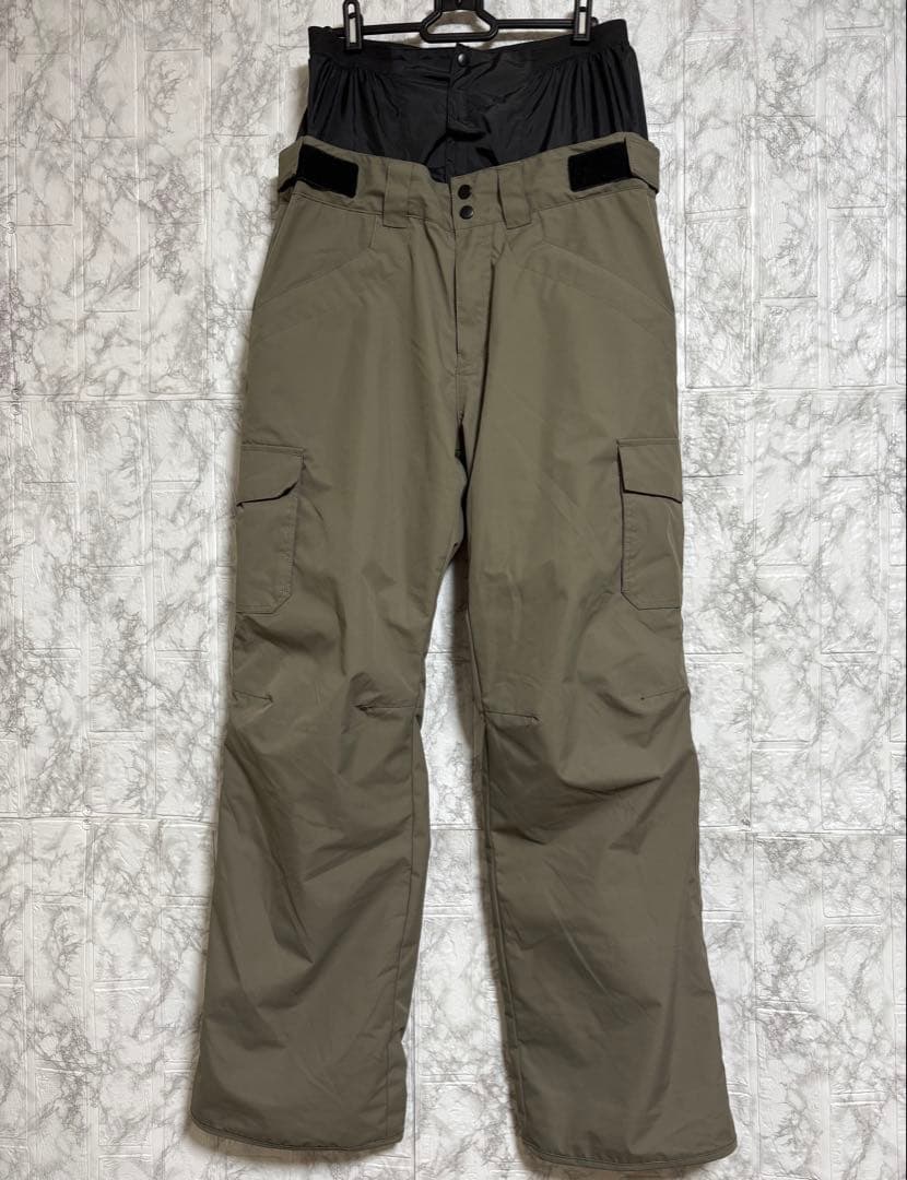 ♦︎良品♦︎ スノーボードウェア　スキーウェア　Mサイズ　men's