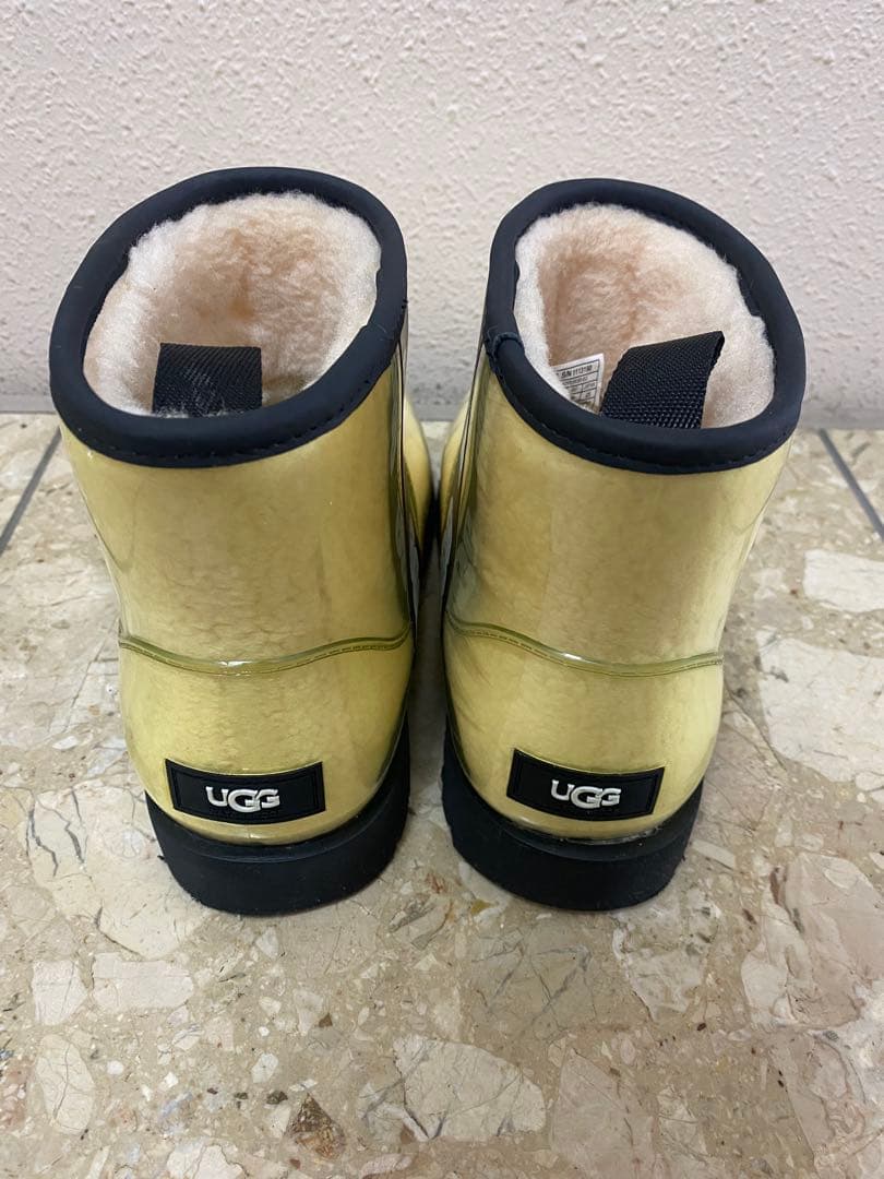 UGG クラシッククリアミニ　25㎝