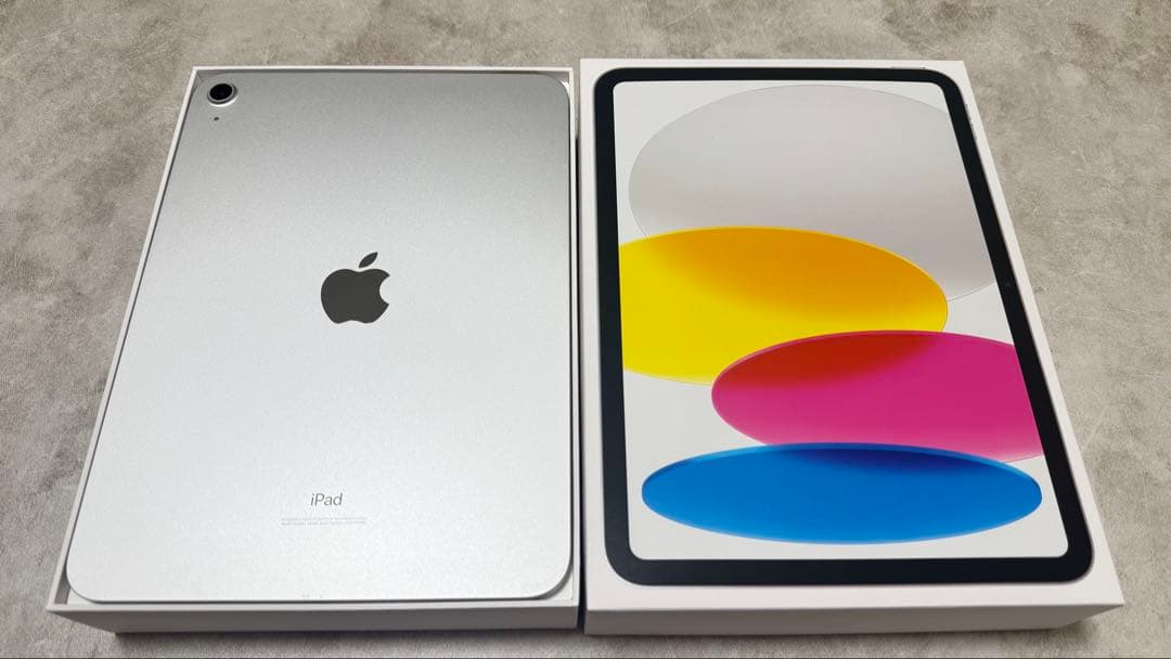 iPad第10世代　64GB シルバー