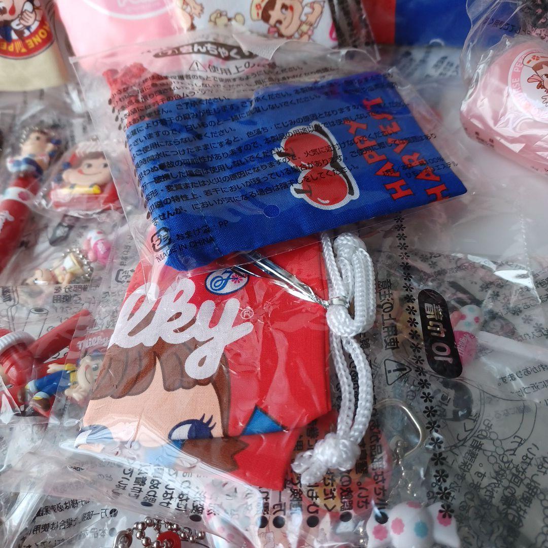 不二家　ペコちゃん　グッズ　大量　まとめ売り　マスコット　ストラップ等