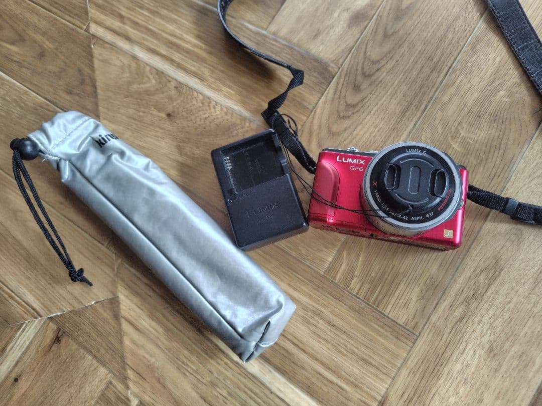 LUMIX DMC-GF6 赤レッド デジタルカメラデジカメ