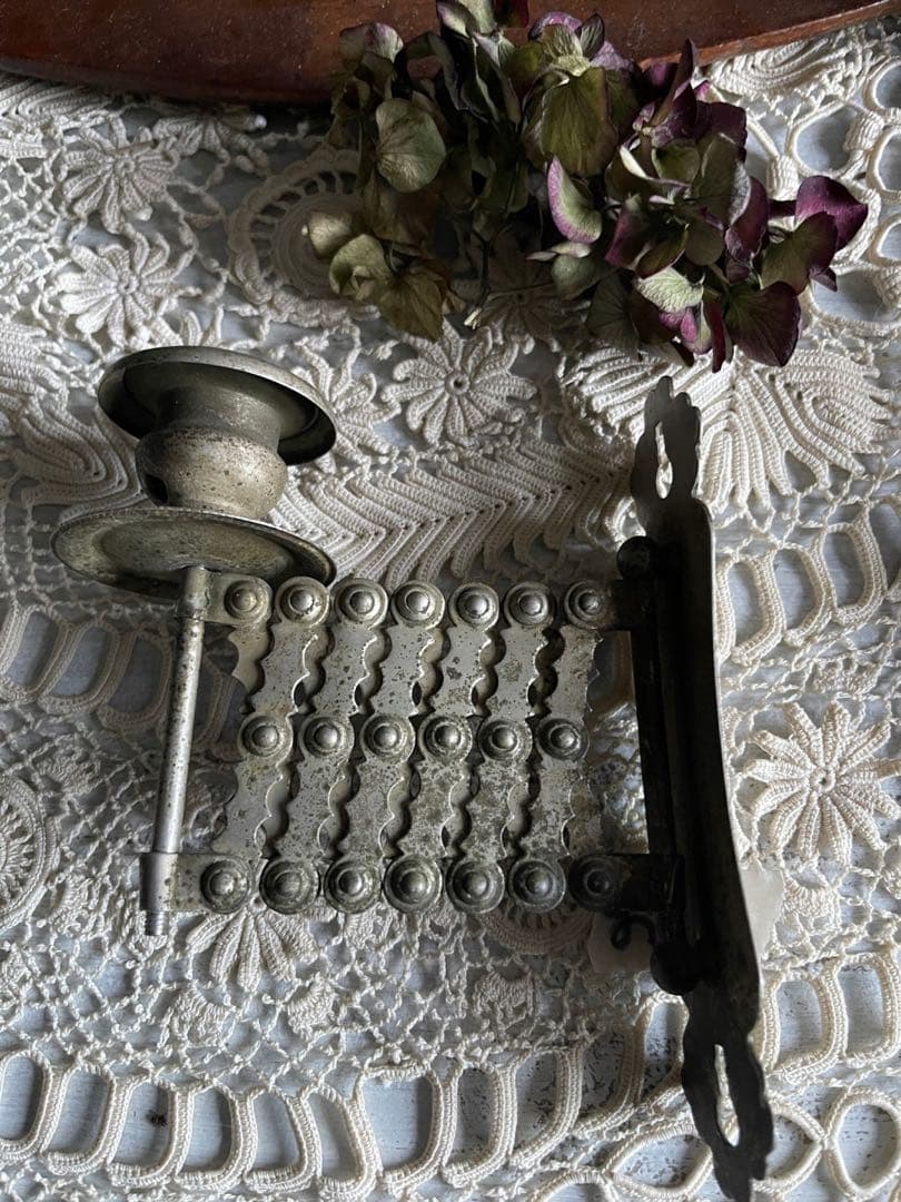 【お16】30 フランス　アンティーク　蛇腹　蝋燭立て キャンドルホルダー