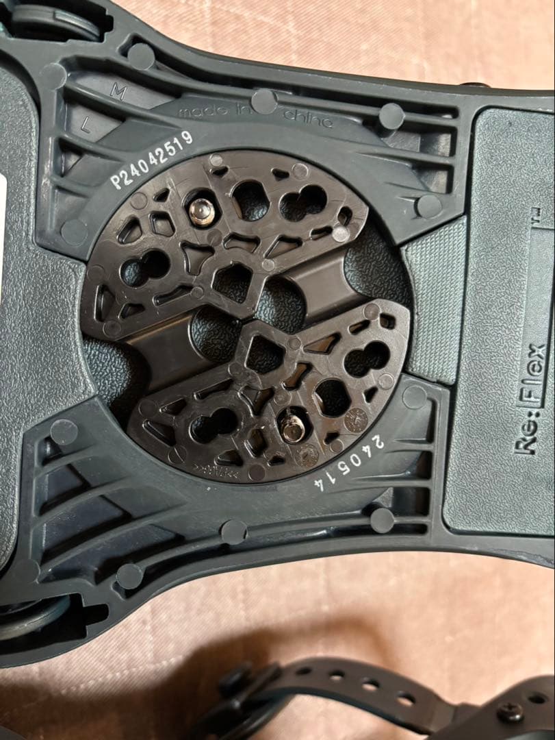 Burton バートン　ビンディング バインディング　CARTEL カーテル