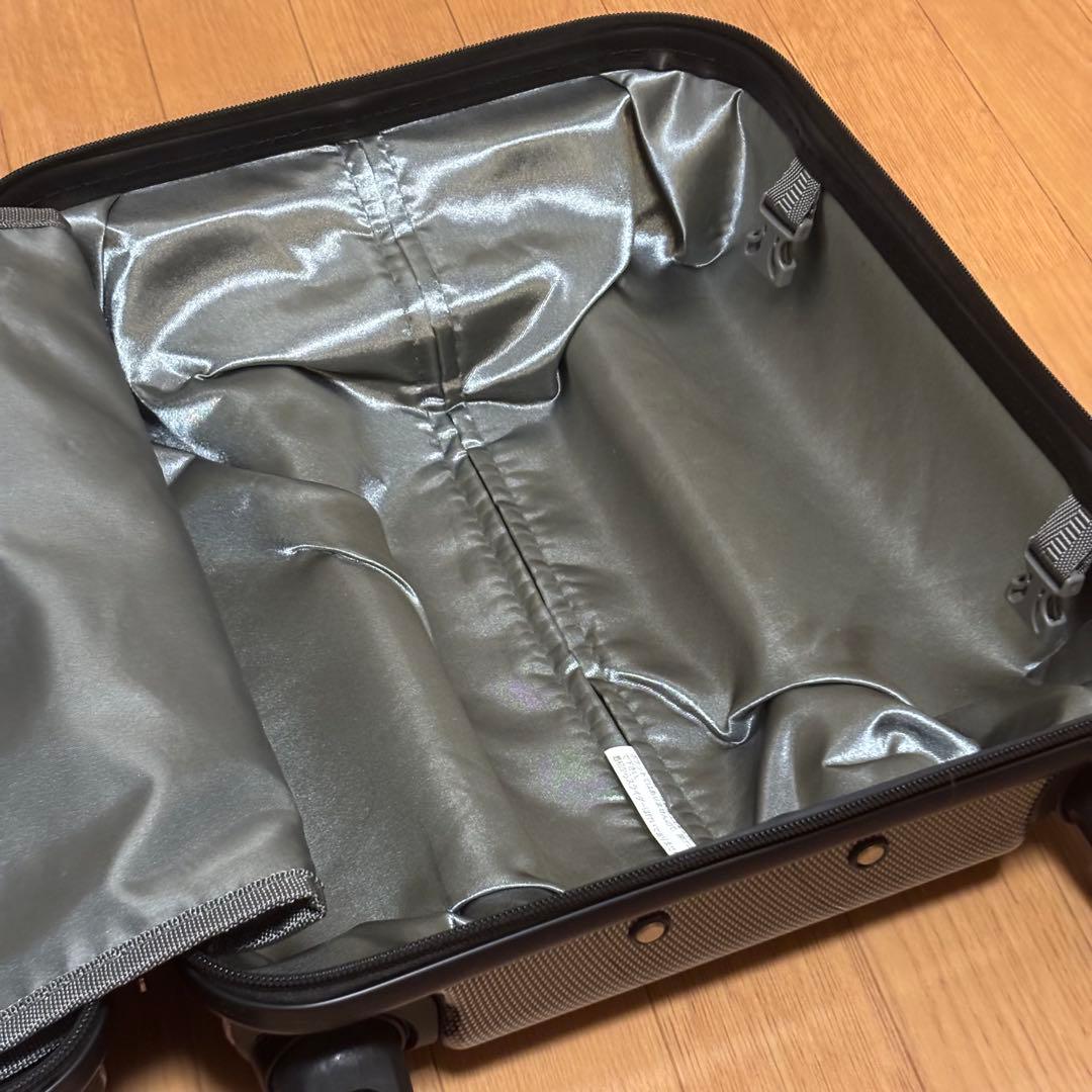 【美品】 シフレ　グリーンワークス キャリーケース 22L 機内　LCC対応