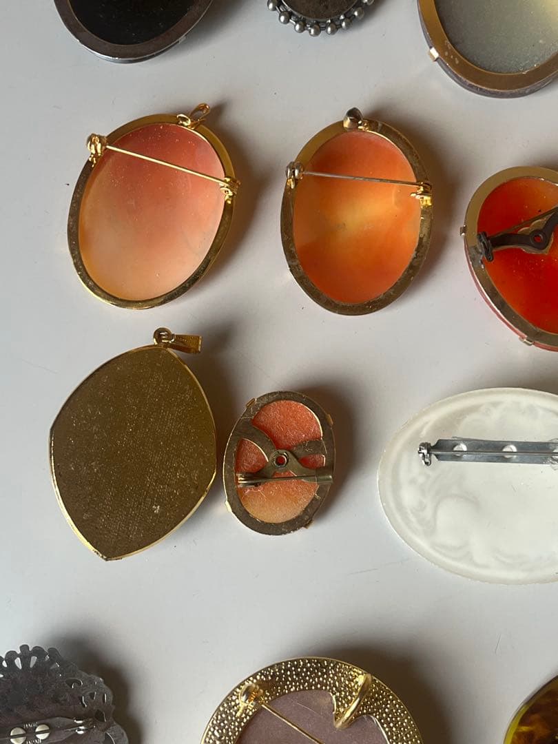 高琦カメオ　ペンダント　アクセサリー　ブローチ　27個セット