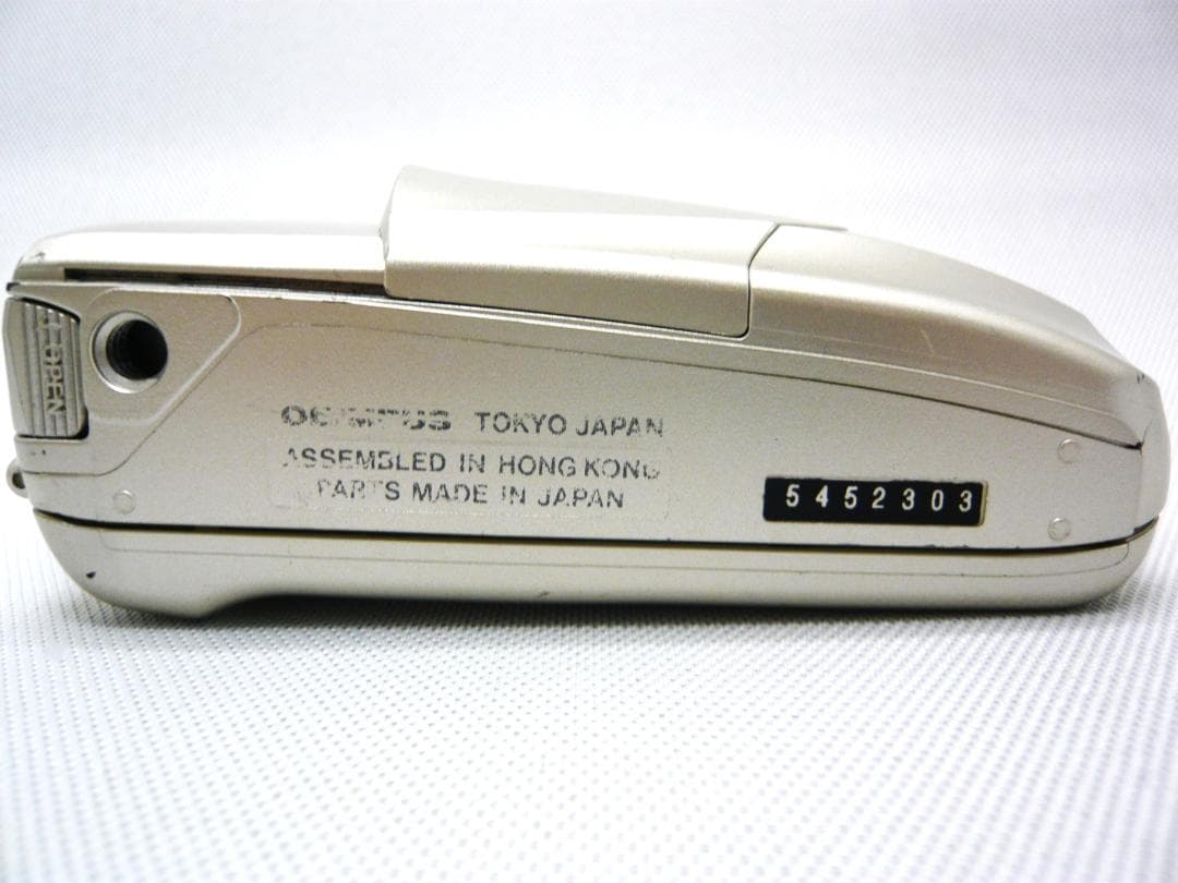 OLIMPUS 　フィルムカメラ　µ【m j u:】－Ⅱ リモコン付き