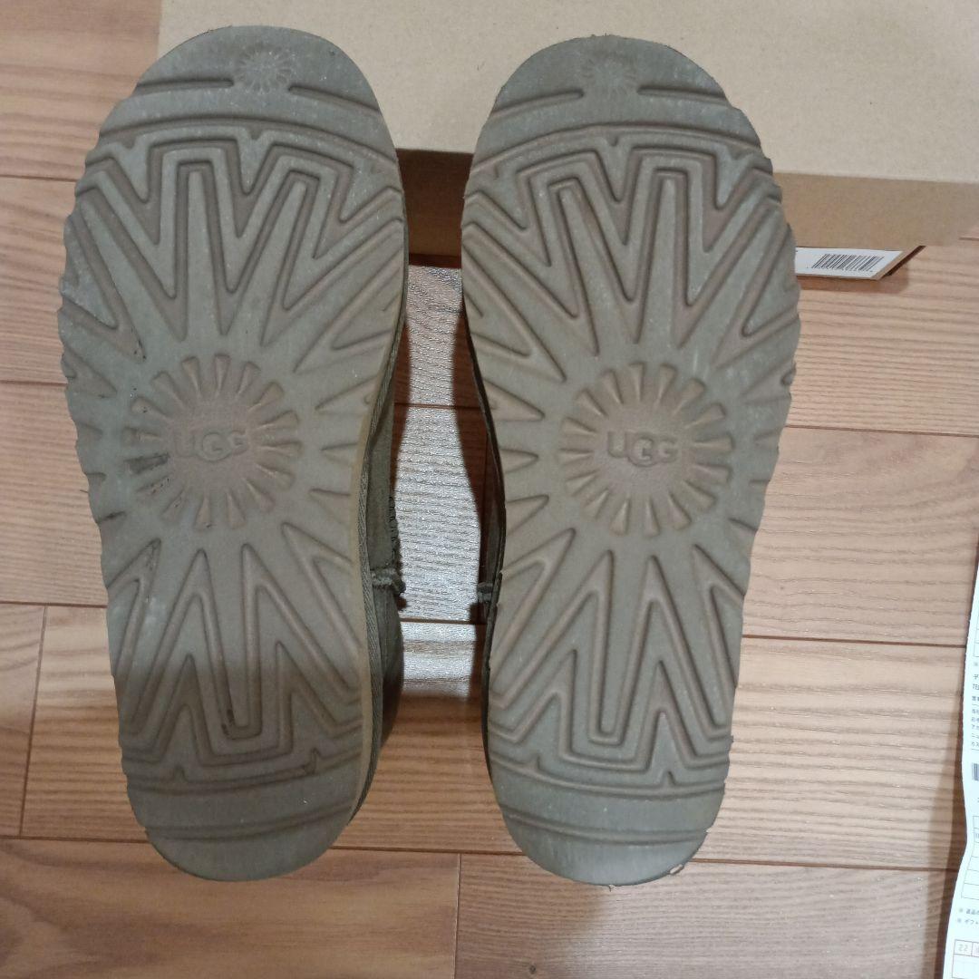 正規品　UGG クラシックミニ　W8