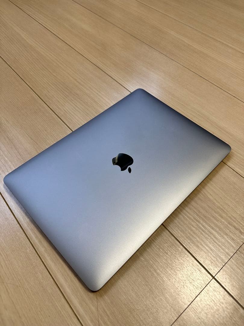 MacBook Air 13インチ 2018 i5 メモリ8GB