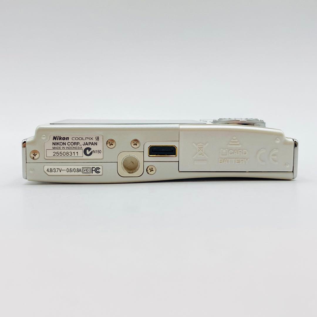 Nikon COOLPIX S8 コンパクトデジタルカメラ　ニコン　クールピクス