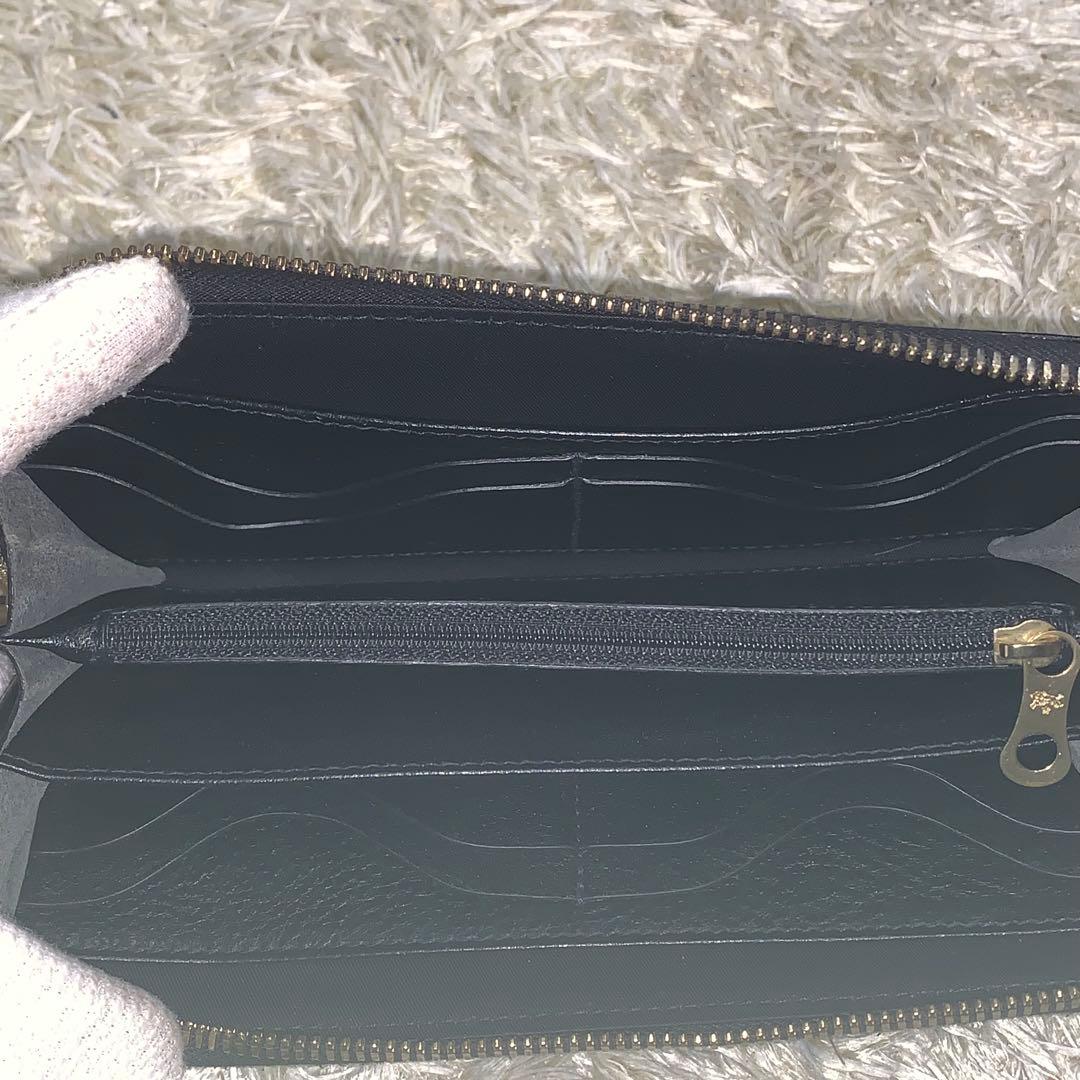 未使用級✨イルビゾンテ 長財布 ロゴ型押し ラウンドファスナー レザー ブラック