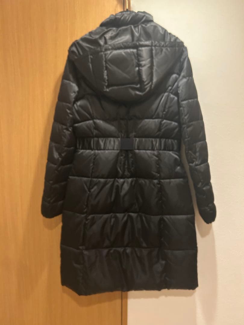 EMPORIO ARMANI EA7 ダウン