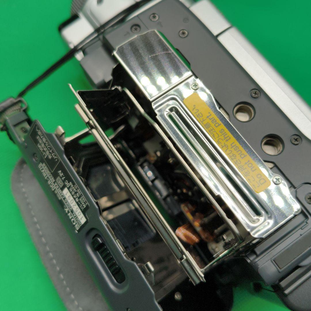 【ナイトショット付き】Sony Handycam DCR-TRV70 ミニDV