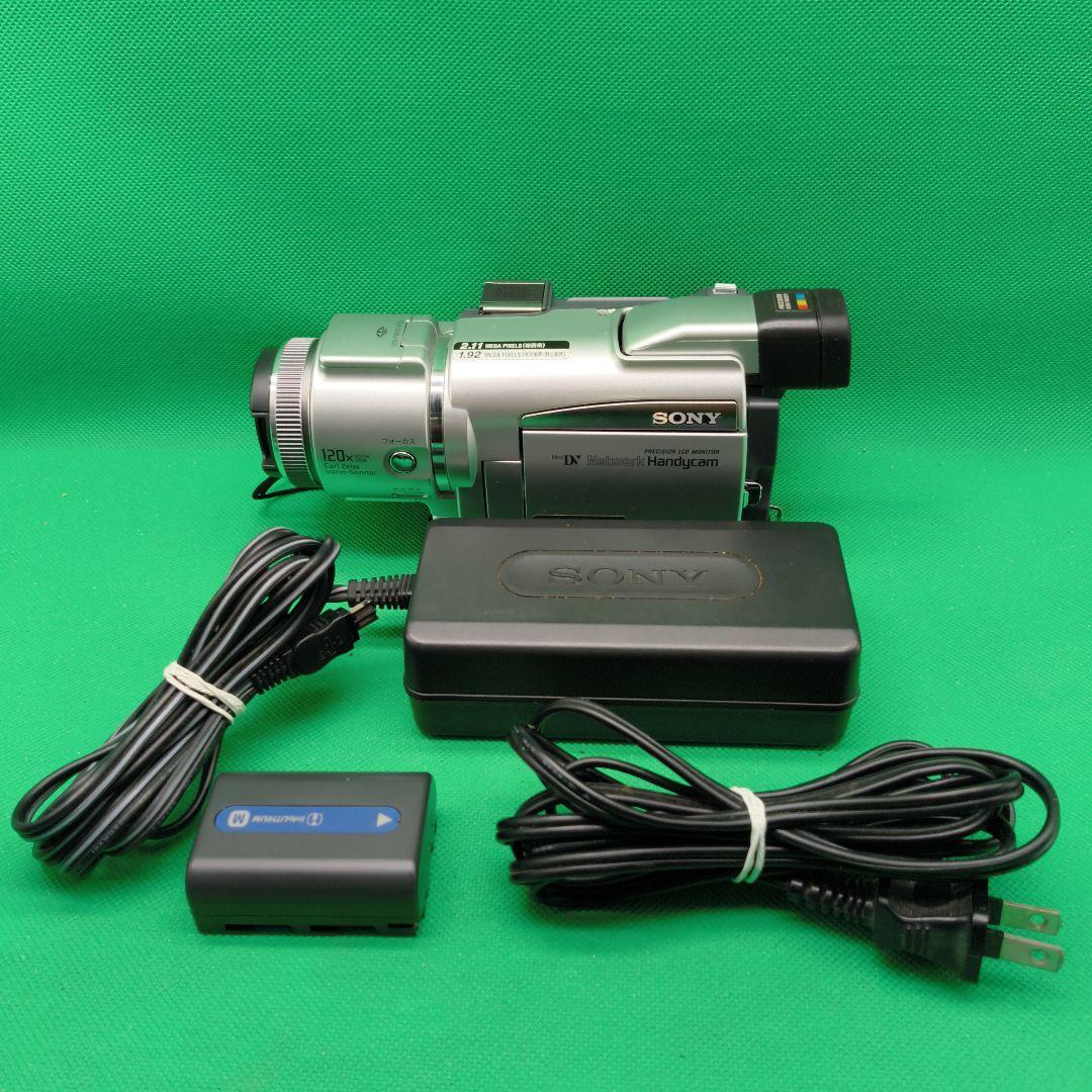 【ナイトショット付き】Sony Handycam DCR-TRV70 ミニDV