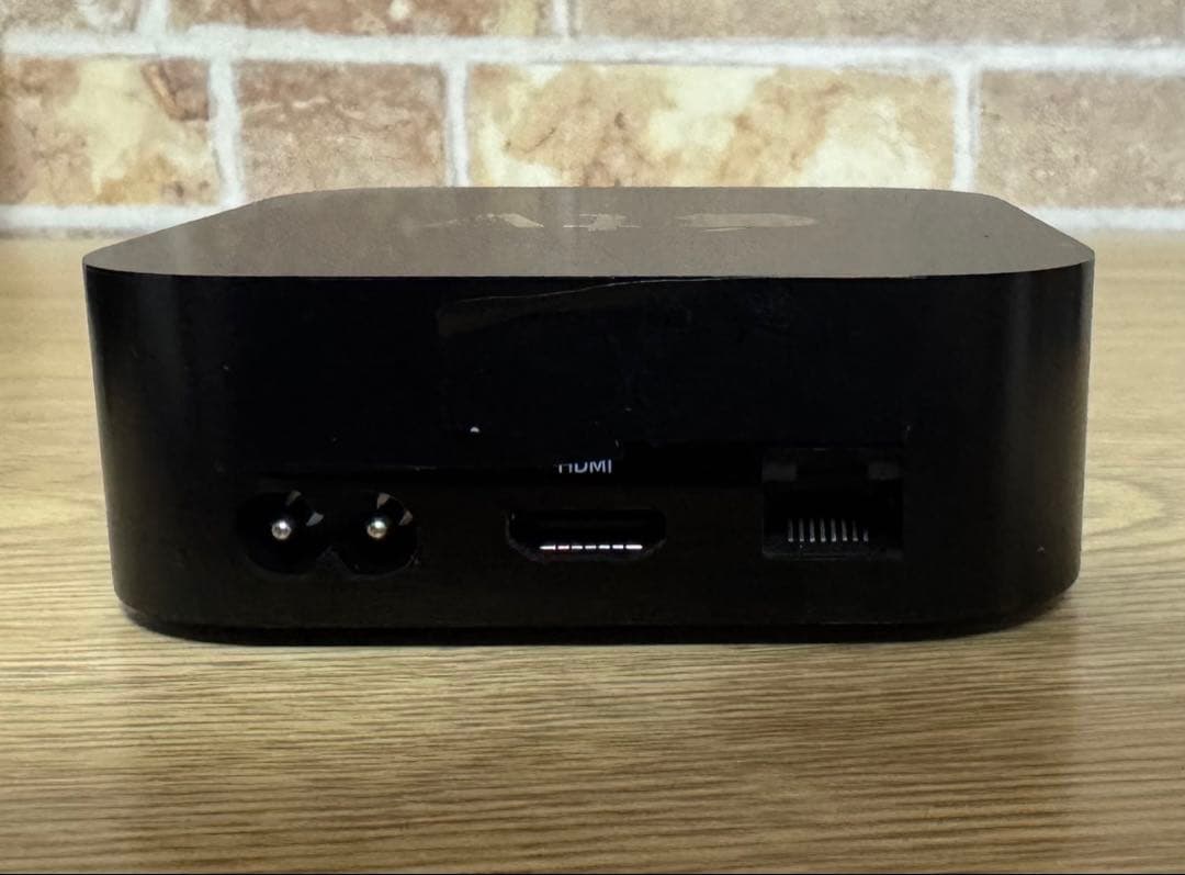 付属あり　AppleTV 4K 第1世代 32GB A1842 MQD22J/A